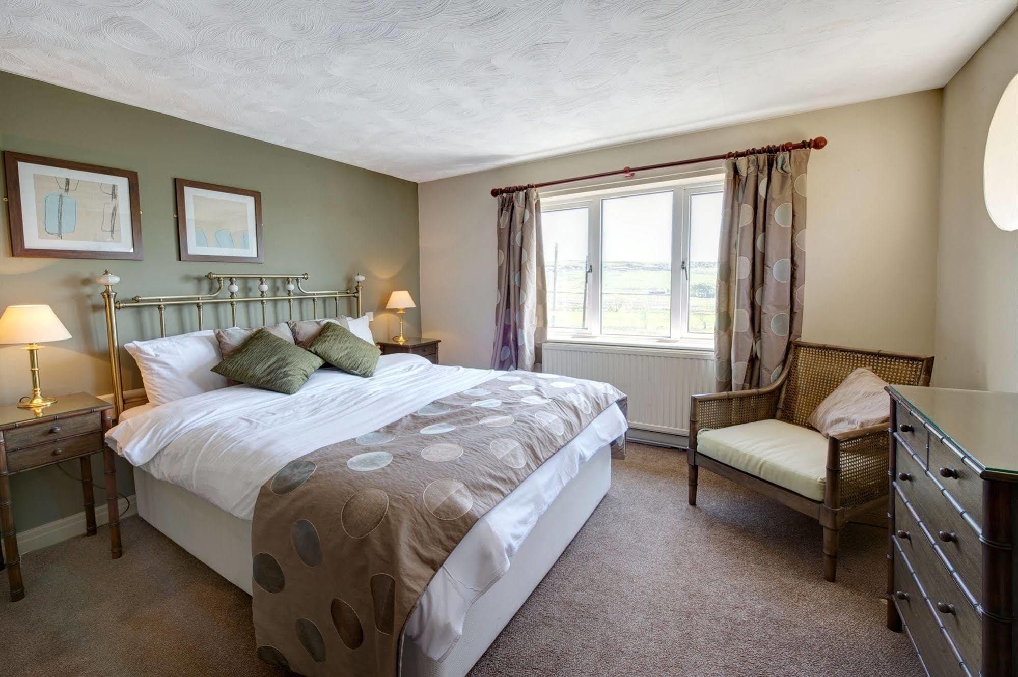 Hotel Clough Manor Denshaw Exterior foto